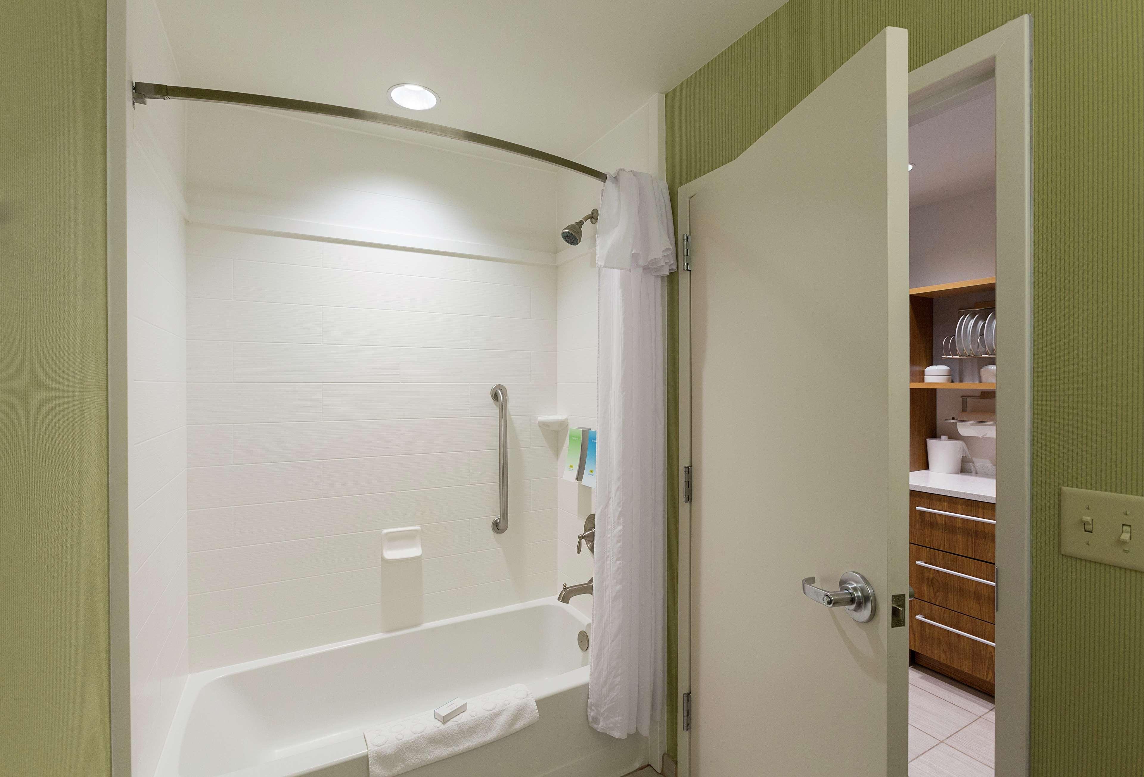 Home2 Suites By Hilton Greenville Airport Extérieur photo